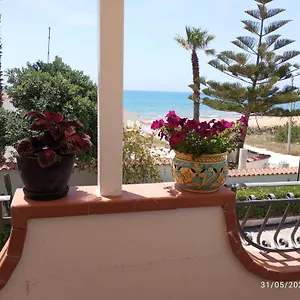 Maricla Bed & Breakfast